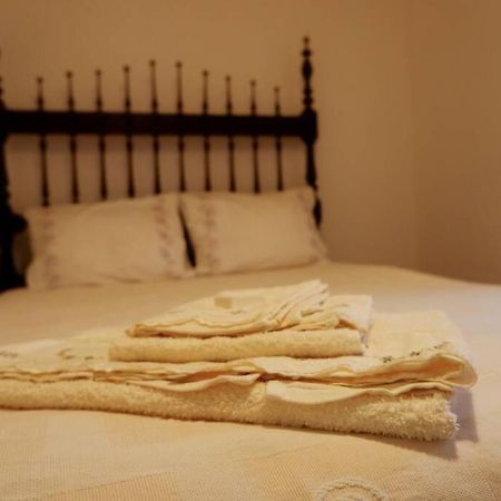 A Casinha Dos Avos Joao E Ana Apartman Escalos de Cima Kültér fotó